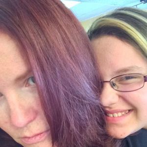 Meet your Posher, Kendra